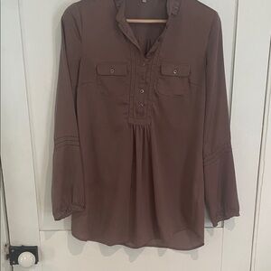 RW&CO. Brown Long-Sleeve Pintuck Peasant Blouse